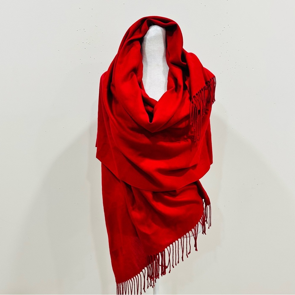 Vintage Roberta di Camerino Italy Red Scarf Wrap Shawl 28x80 Large‎ Fringed